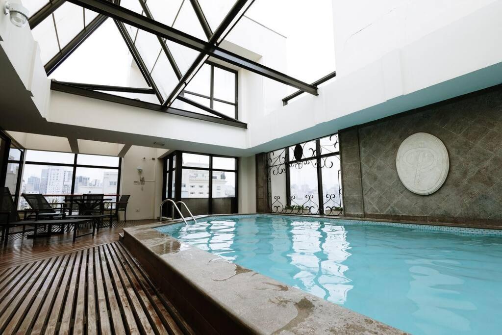 Flat 2409 - 2409 •le Premier Jd. Paulista * São Paulo